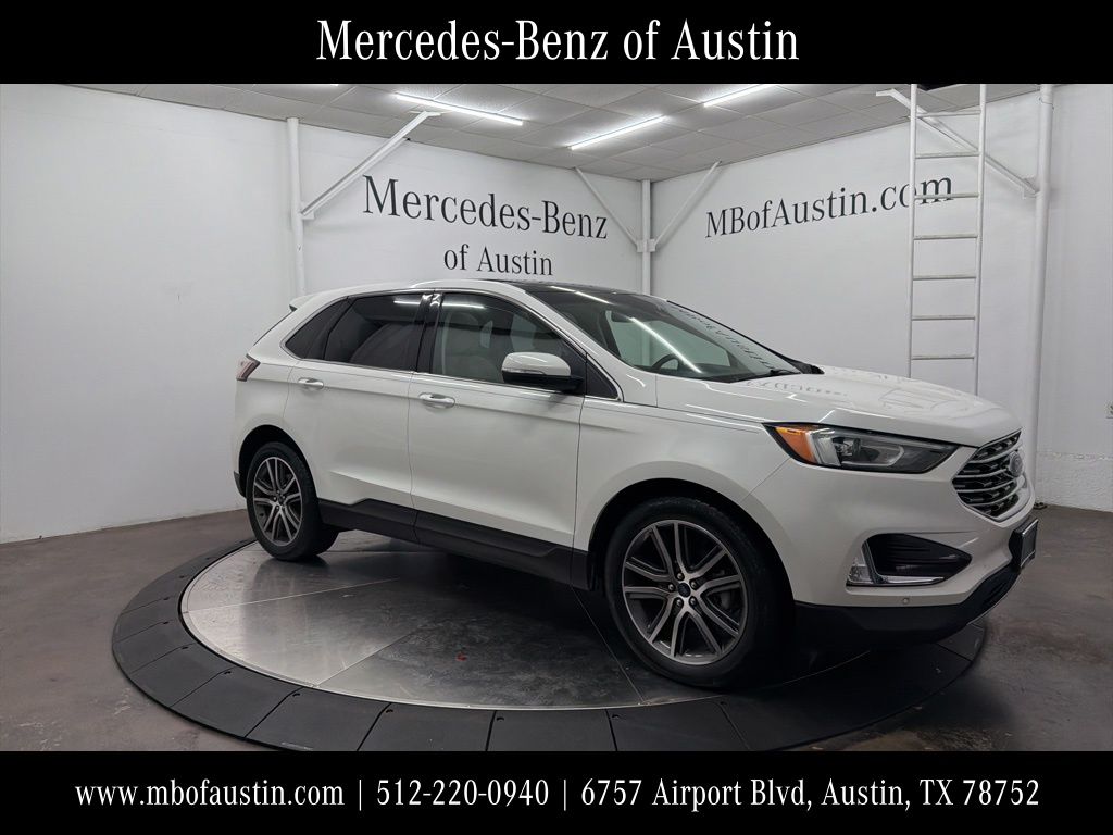 2020 Ford Edge Titanium's photo