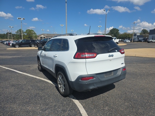 2017 Jeep Cherokee Latitude photo 3