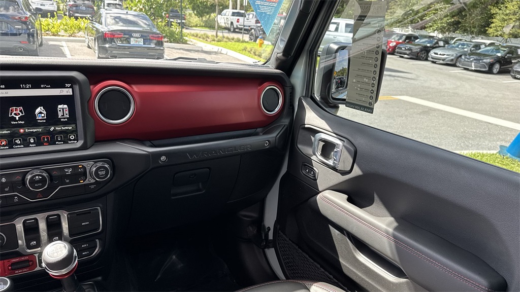 2023 Jeep Wrangler Two-Door Rubicon photo 14