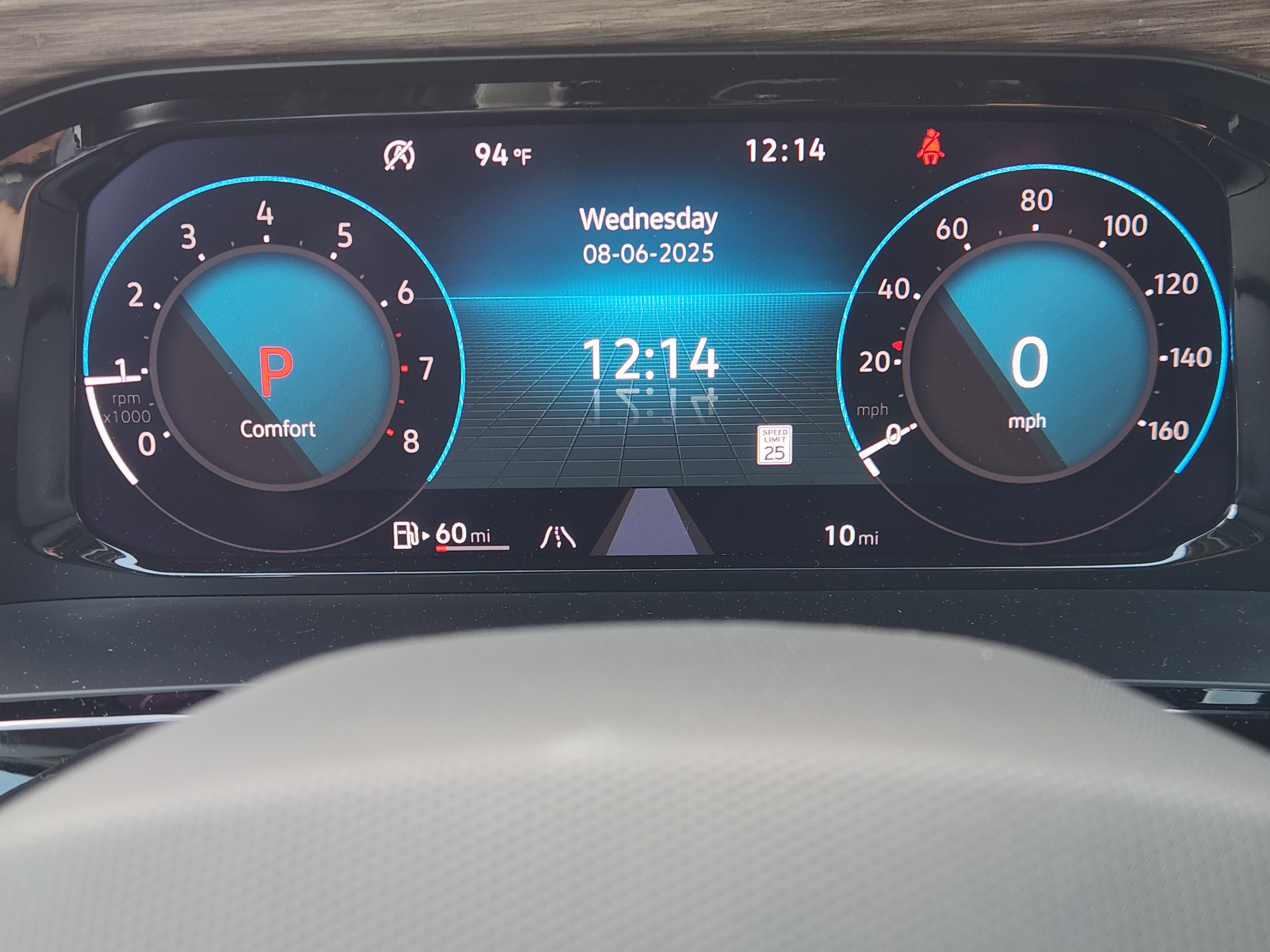 2025 Volkswagen Atlas SEL Premium R-Line photo 4