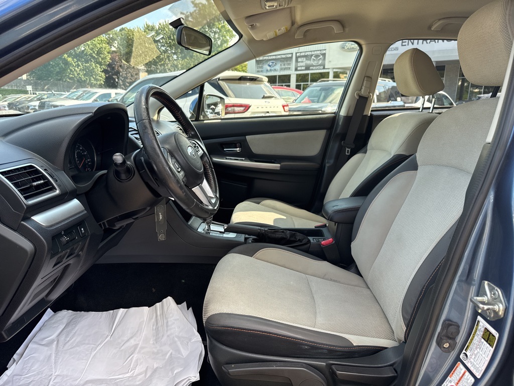 2016 Subaru Crosstrek 2.0i Premium photo 16