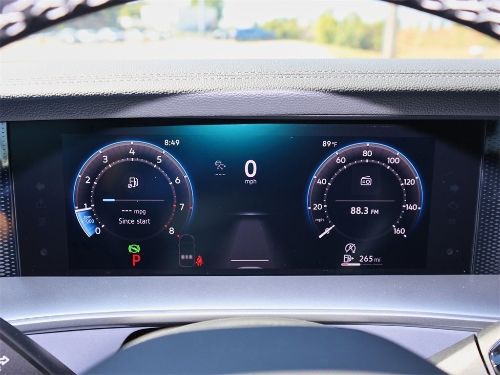 2025 Volkswagen Tiguan SE photo 21