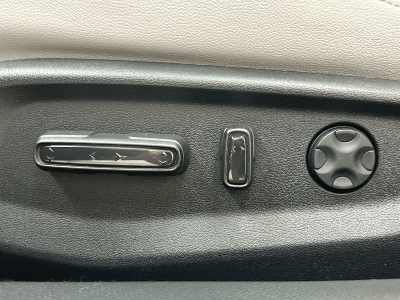 2020 Honda Accord Hybrid EX-L photo 14