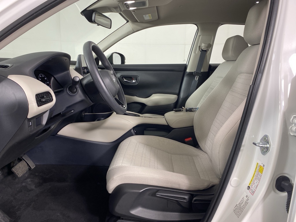 2023 Honda HR-V LX photo 11