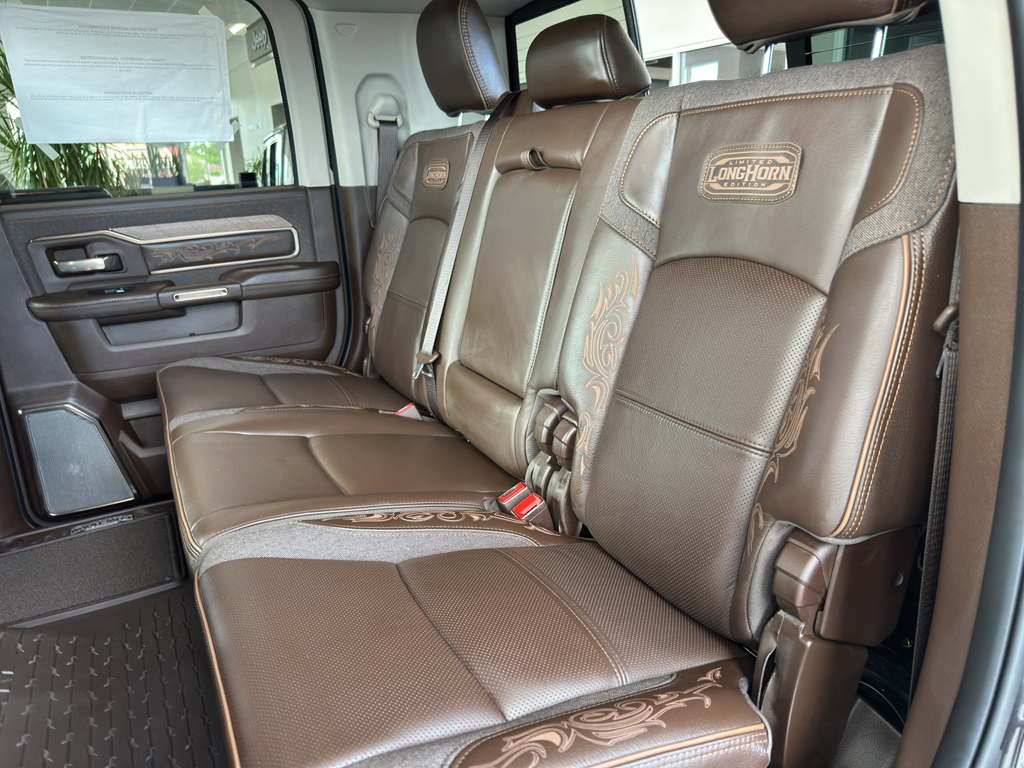 2025 Ram 2500 Longhorn photo 18