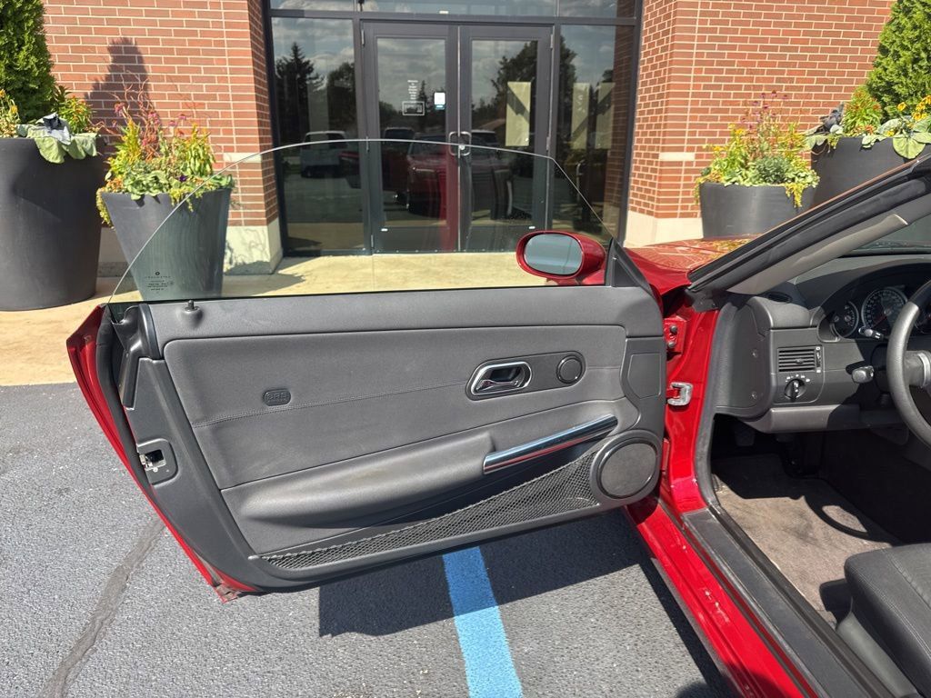 2006 Chrysler Crossfire Base photo 10