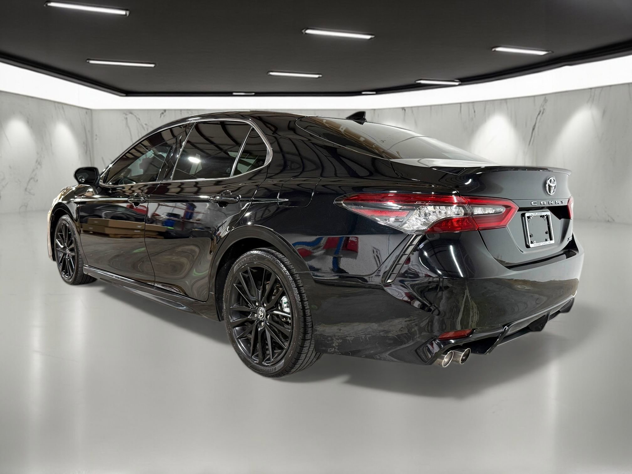 2022 Toyota Camry XSE photo 3