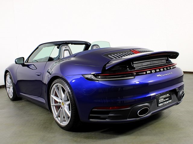 2023 Porsche 911 4S 4 GTS photo 3