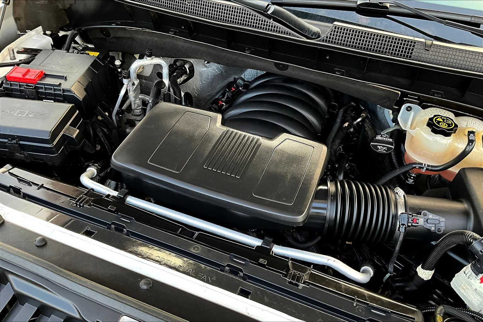 2020 Chevrolet Silverado 1500 LT photo 30