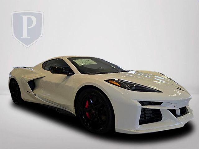 2025 Chevrolet Corvette E-Ray 2LZ photo 2