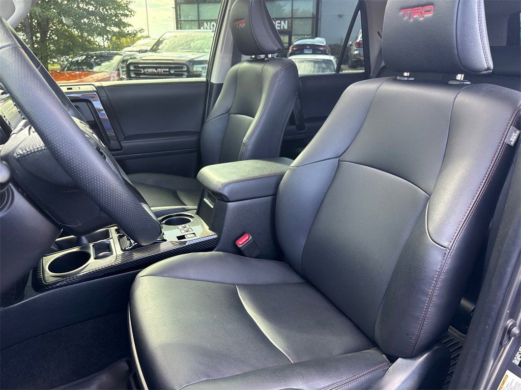 2023 Toyota 4Runner TRD Off-Road photo 14