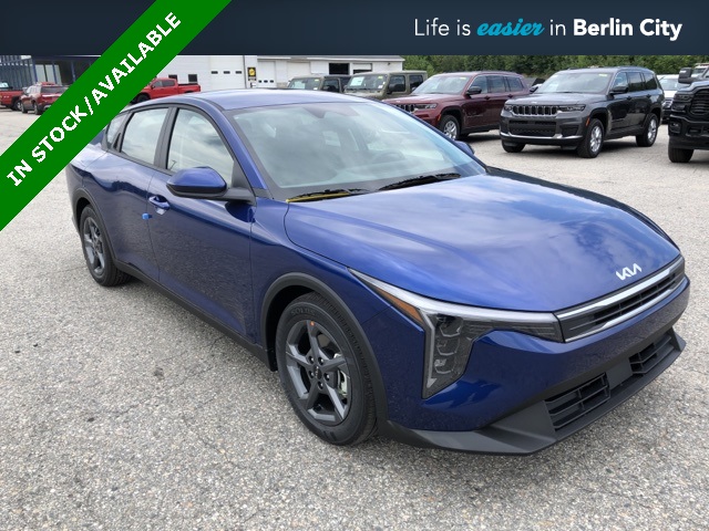 2025 Kia K4 LXS's photo