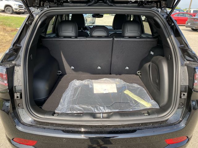 2025 Jeep Compass Limited photo 15
