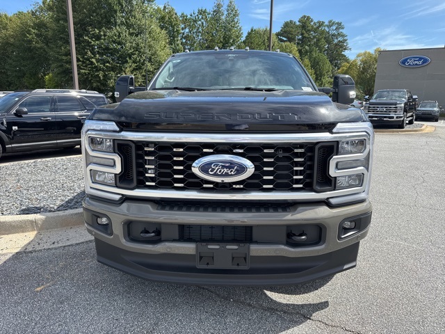 2026 Ford F-350 King Ranch photo 4