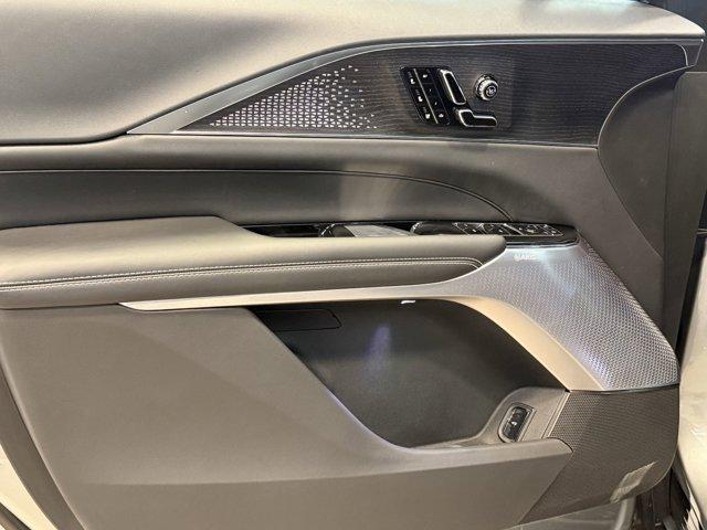 2026 Cadillac Lyriq photo 12