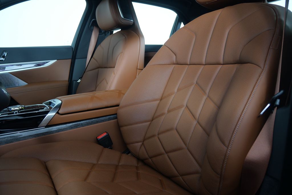 2025 Bmw 760i xDrive photo 10