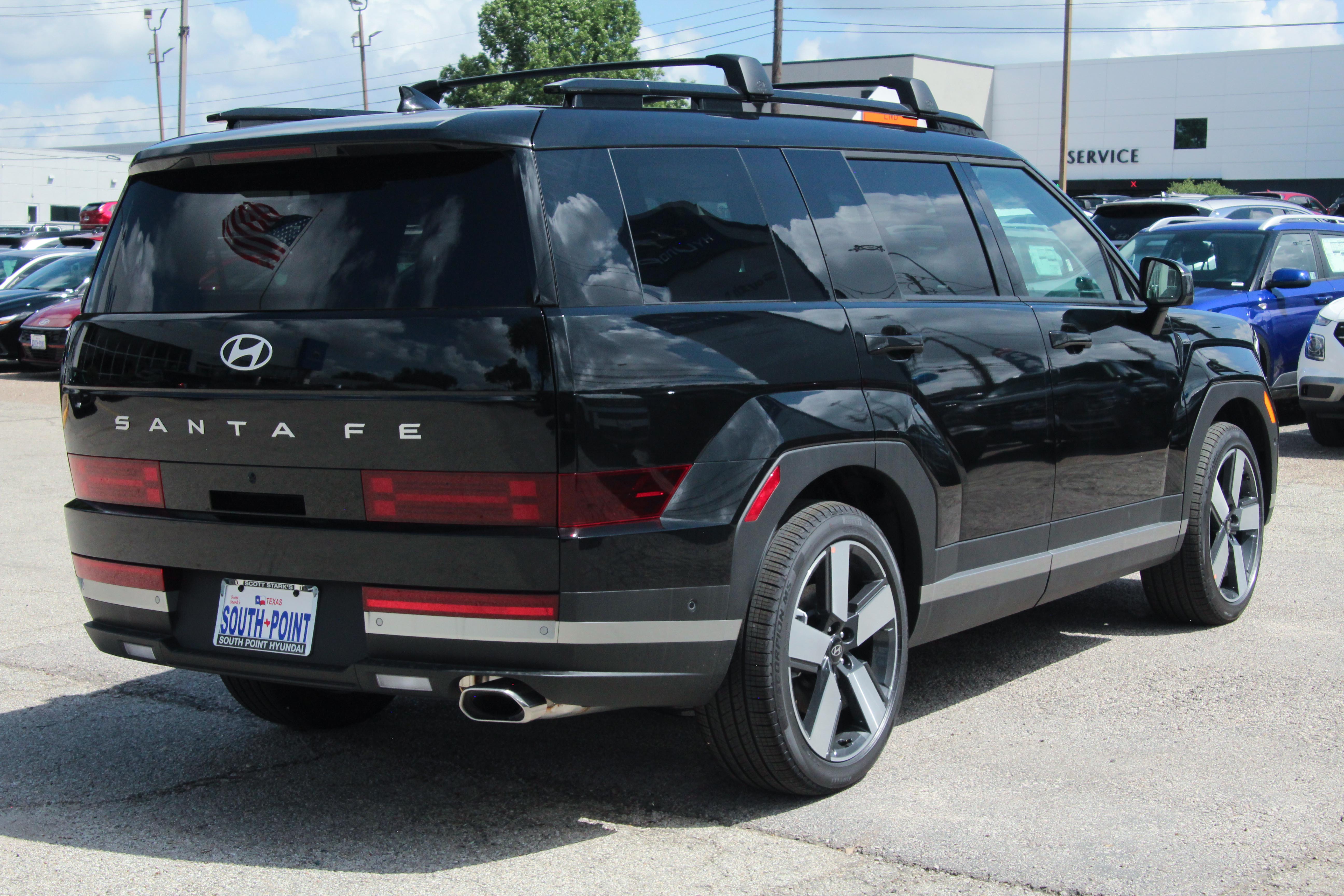 2025 Hyundai Santa Fe Limited photo 4