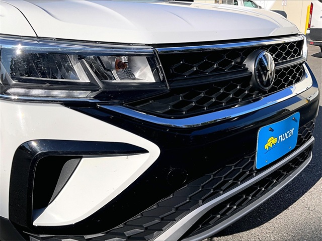 2023 Volkswagen Taos SE photo 27