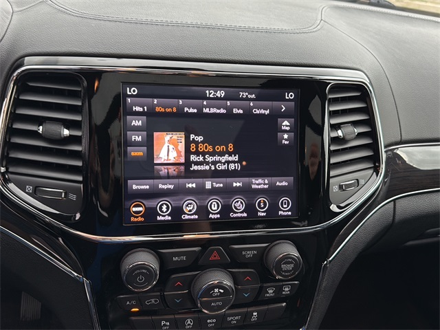 2019 Jeep Grand Cherokee Overland photo 21