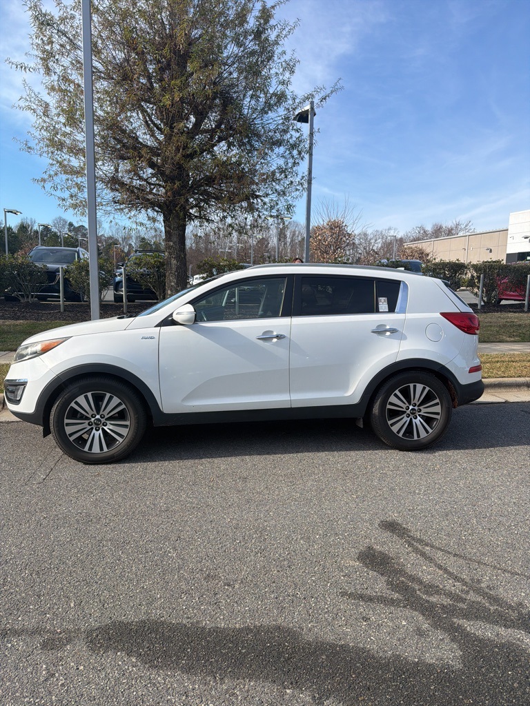 2016 Kia Sportage EX's photo
