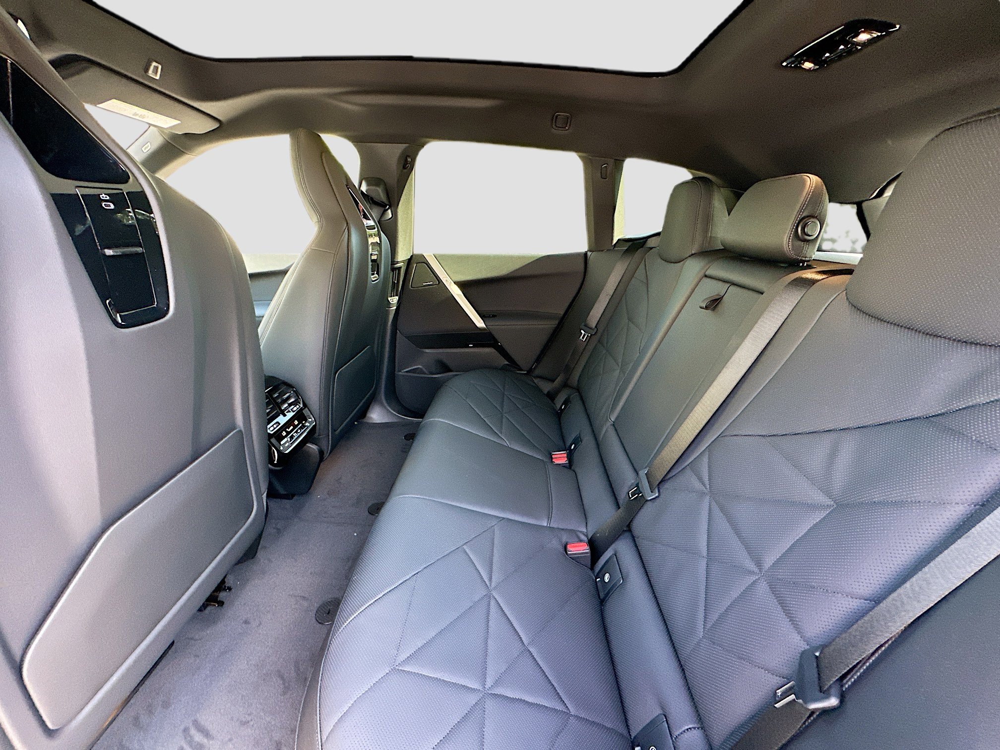 2026 Bmw iX photo 21