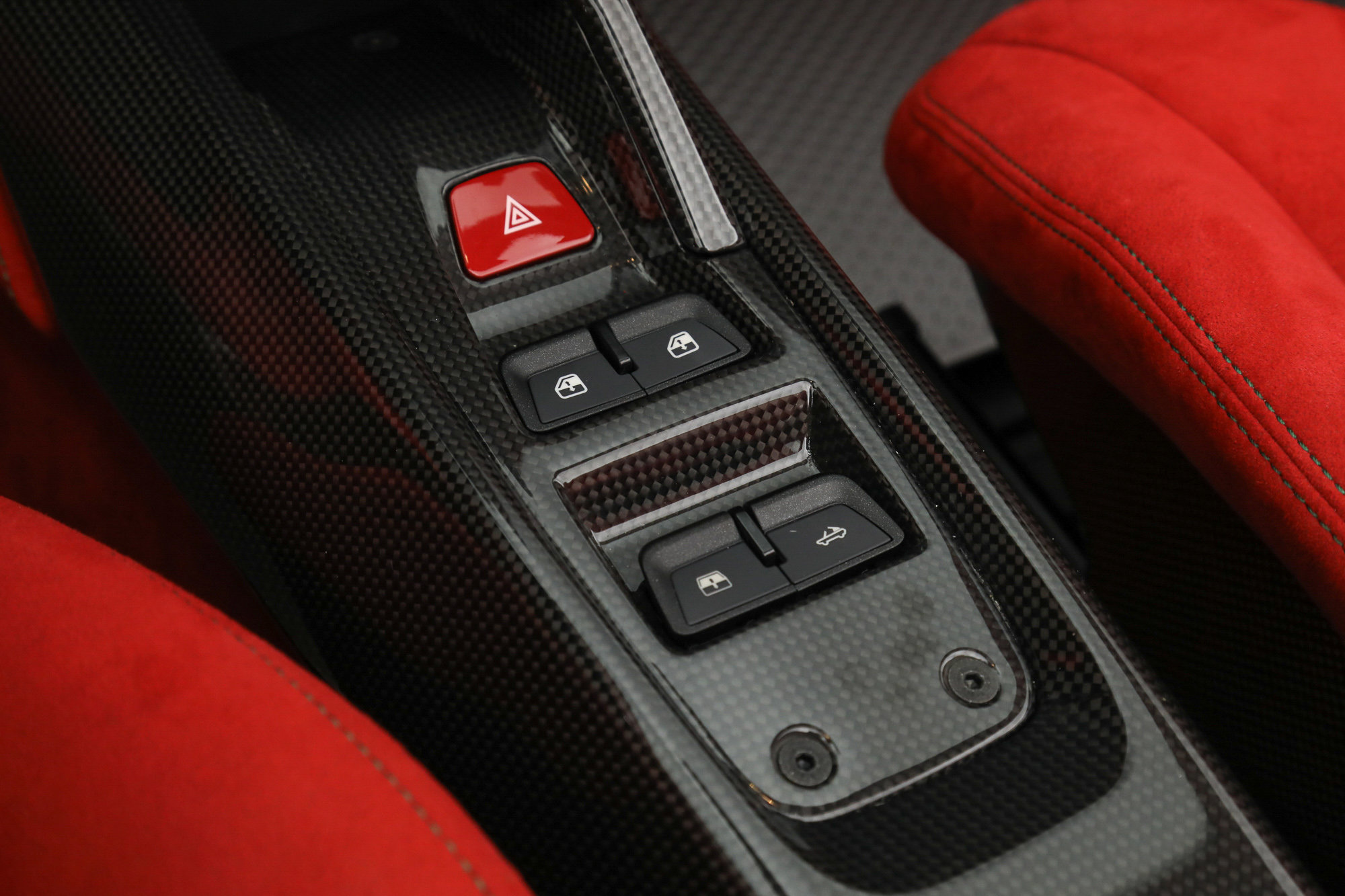 2020 Ferrari 488 Pista Spider photo 29