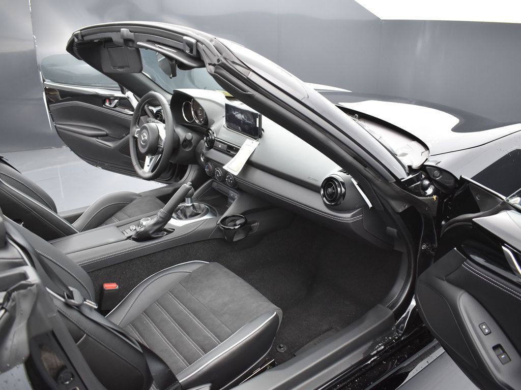 2025 Mazda MX-5 Miata Miata photo 20