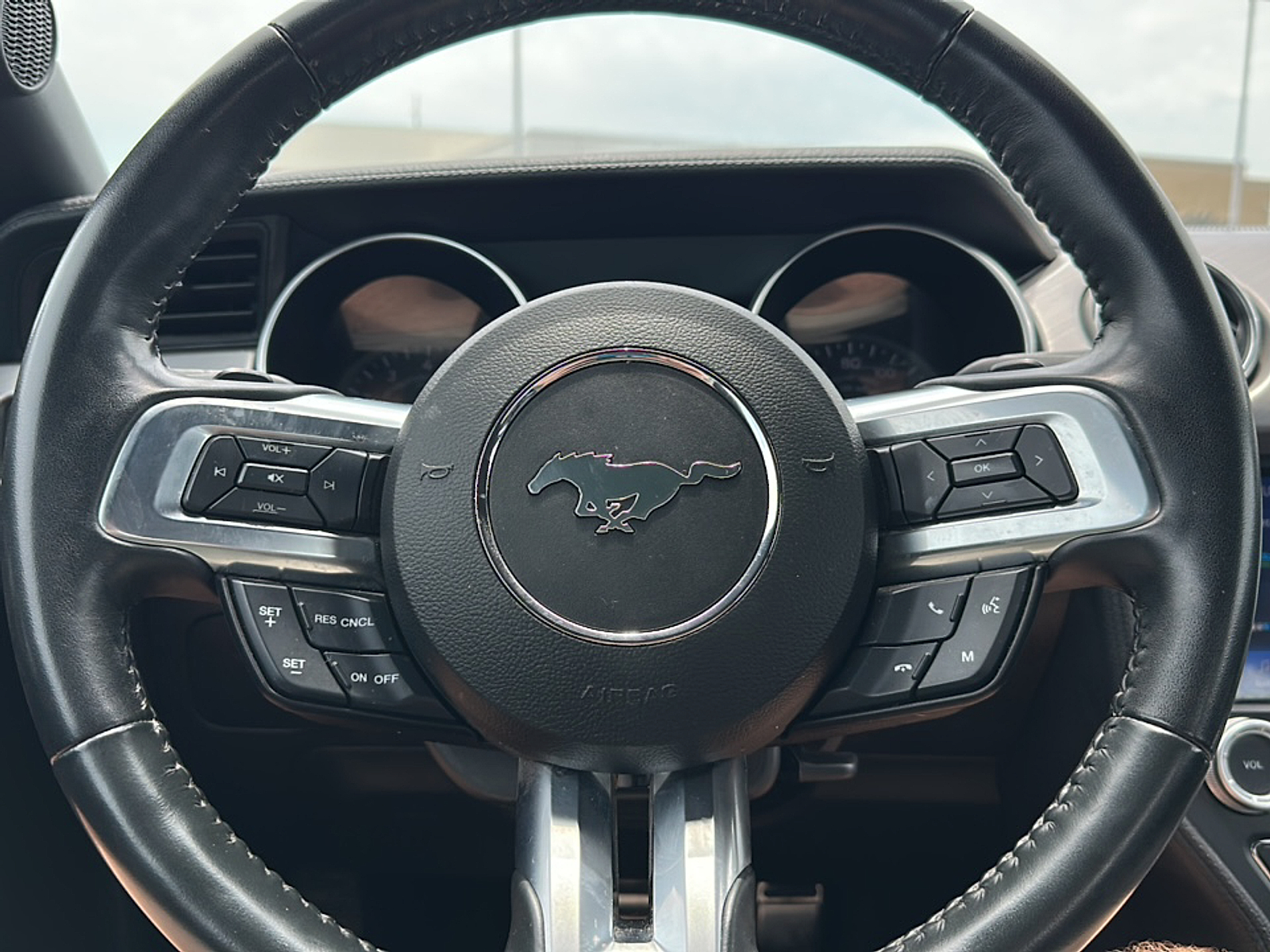 2023 Ford Mustang GT Premium photo 8
