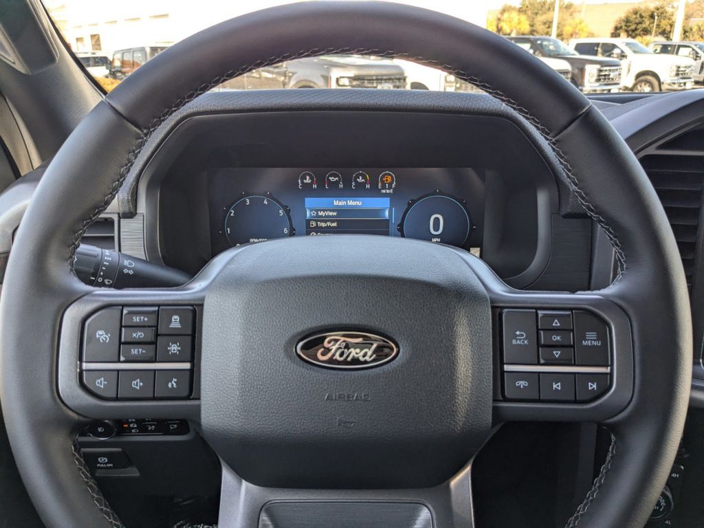 2025 Ford F-150 XLT photo 30