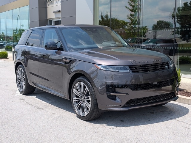 2025 Land Rover Range Rover Sport SE photo 6