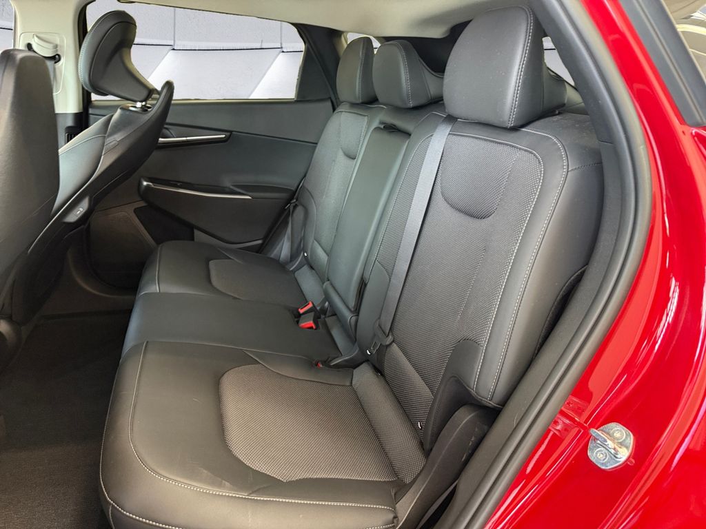 2024 Kia EV6 Light photo 16