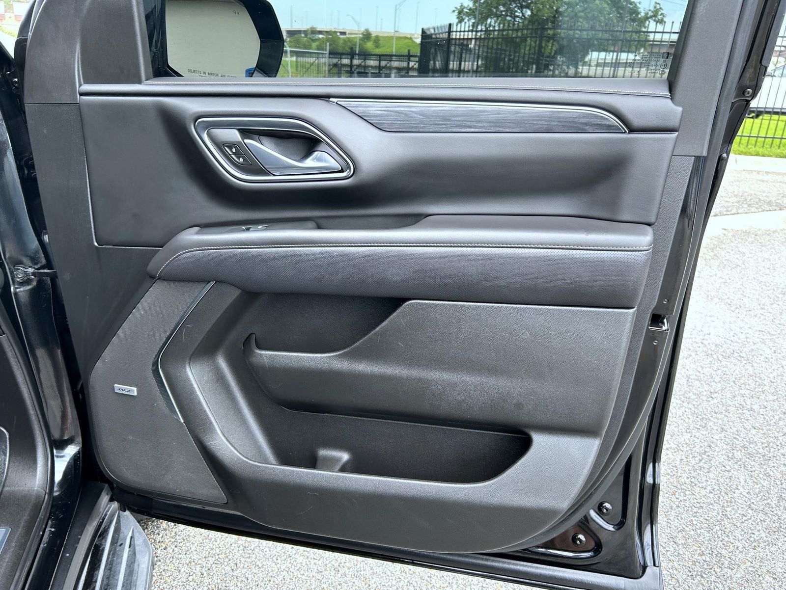 2023 Gmc Yukon SLT photo 15