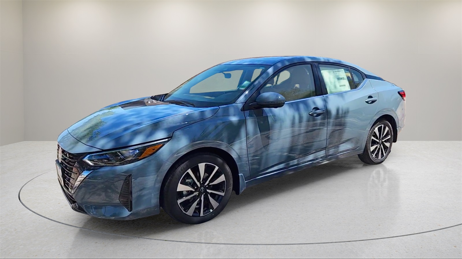 2025 Nissan Sentra SV photo 3
