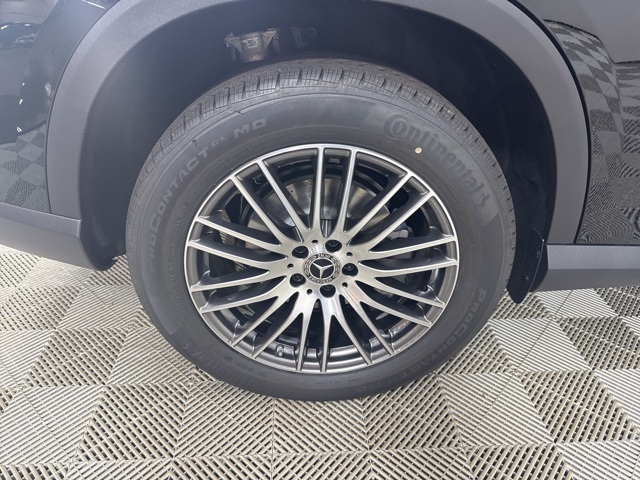 2026 Mercedes Benz GLC 300 4MATIC photo 9