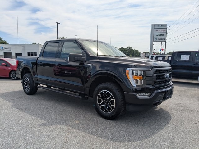 2022 Ford F-150 XLT photo 2