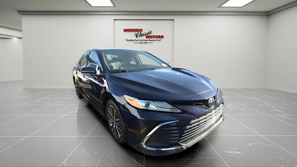 2022 Toyota Camry XLE's photo