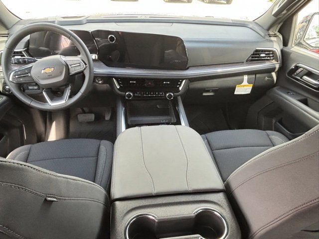 2025 Chevrolet Tahoe LS photo 10