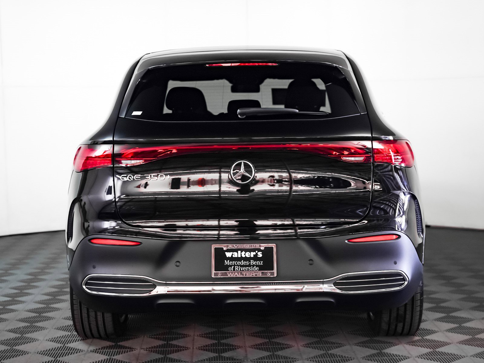 2025 Mercedes Benz EQE SUV 350 photo 8