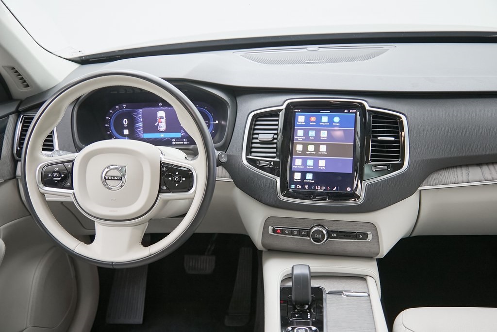 2023 VOLVO XC90 - Image 26
