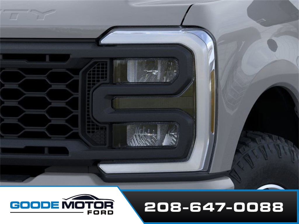 2025 Ford F-350 Lariat photo 17
