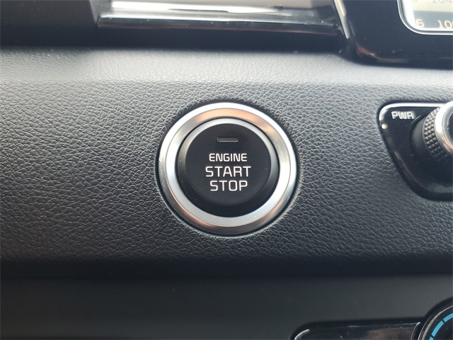 2018 Kia Niro EX photo 21