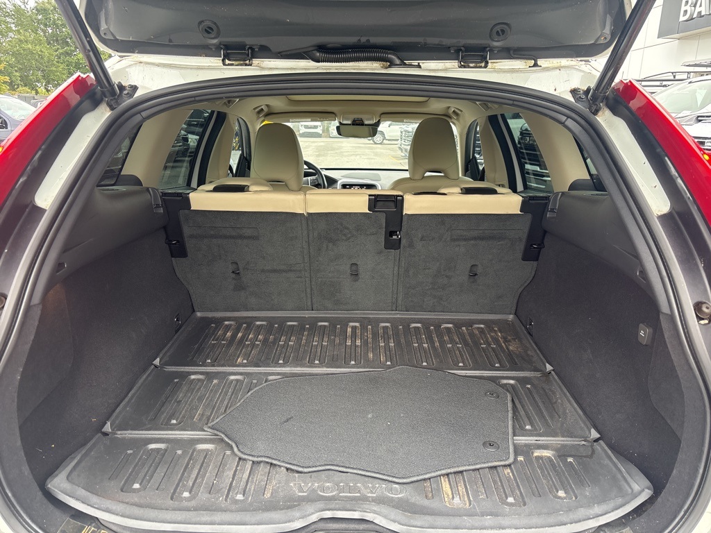 2017 Volvo XC60 T6 Inscription photo 28