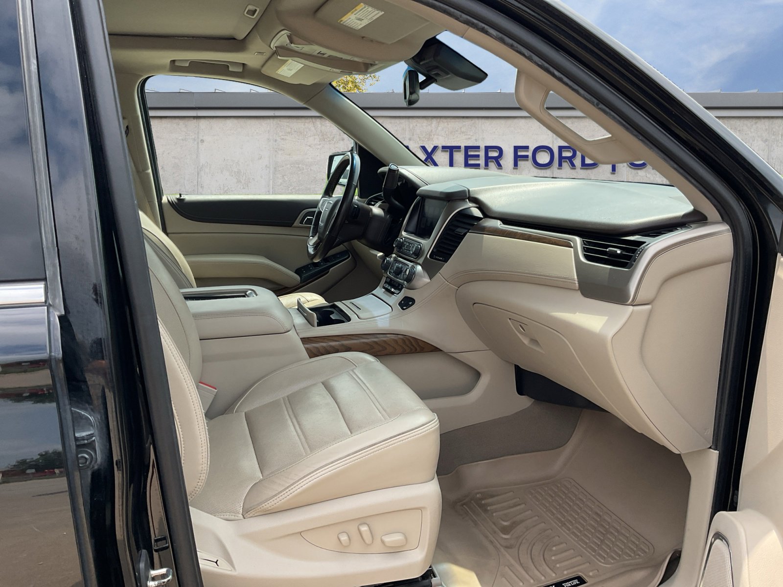 2019 Gmc Yukon XL Denali photo 5