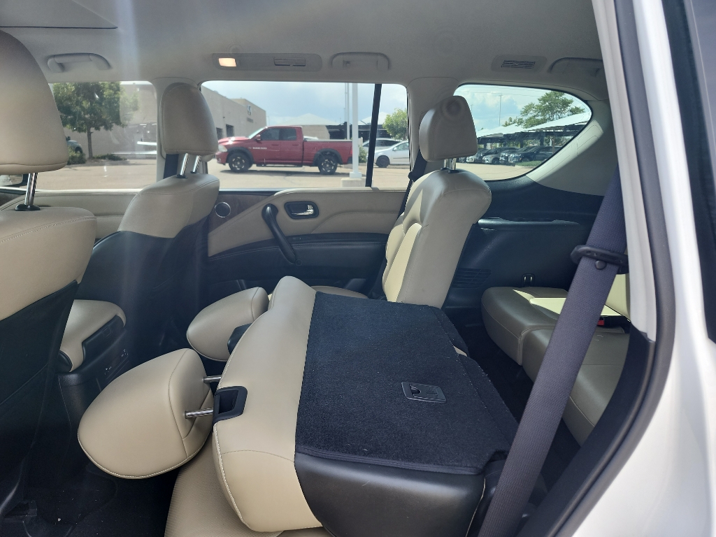 2022 Infiniti QX80 Premium Select photo 10