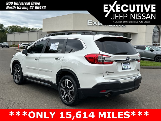 2023 Subaru Ascent Touring photo 2
