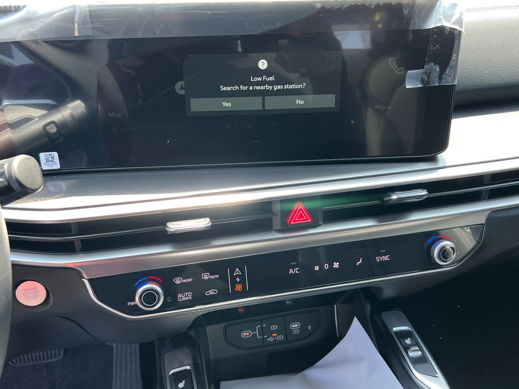 2025 Kia Sorento S photo 24