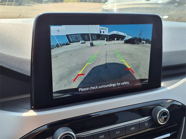 2022 Ford Escape SE photo 4