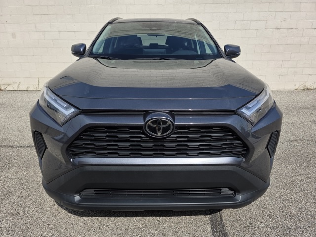 2022 Toyota RAV4 XLE photo 8