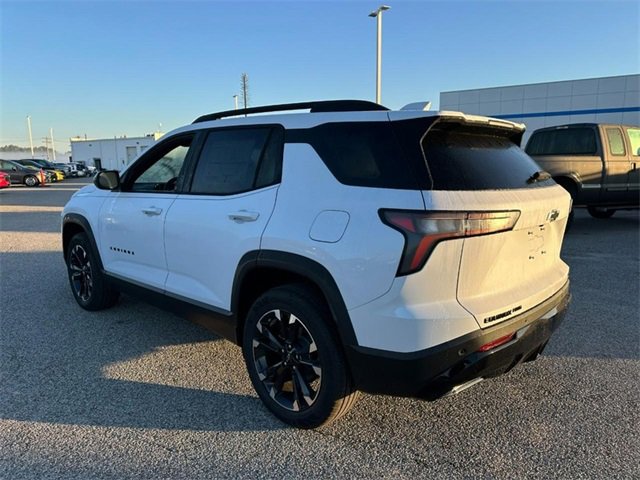 2026 Chevrolet Equinox RS photo 2