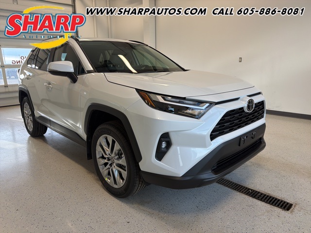 2025 Toyota RAV4 XLE Premium's photo